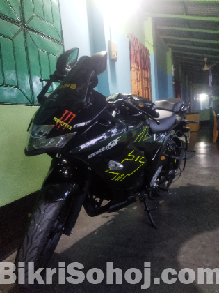 Suzuki gixxer fi sf abs new condition
